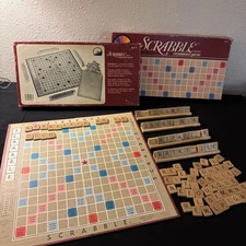 Vintage Scrabble Crossword Game 1983 Selchow & Righter No.17 Complete**