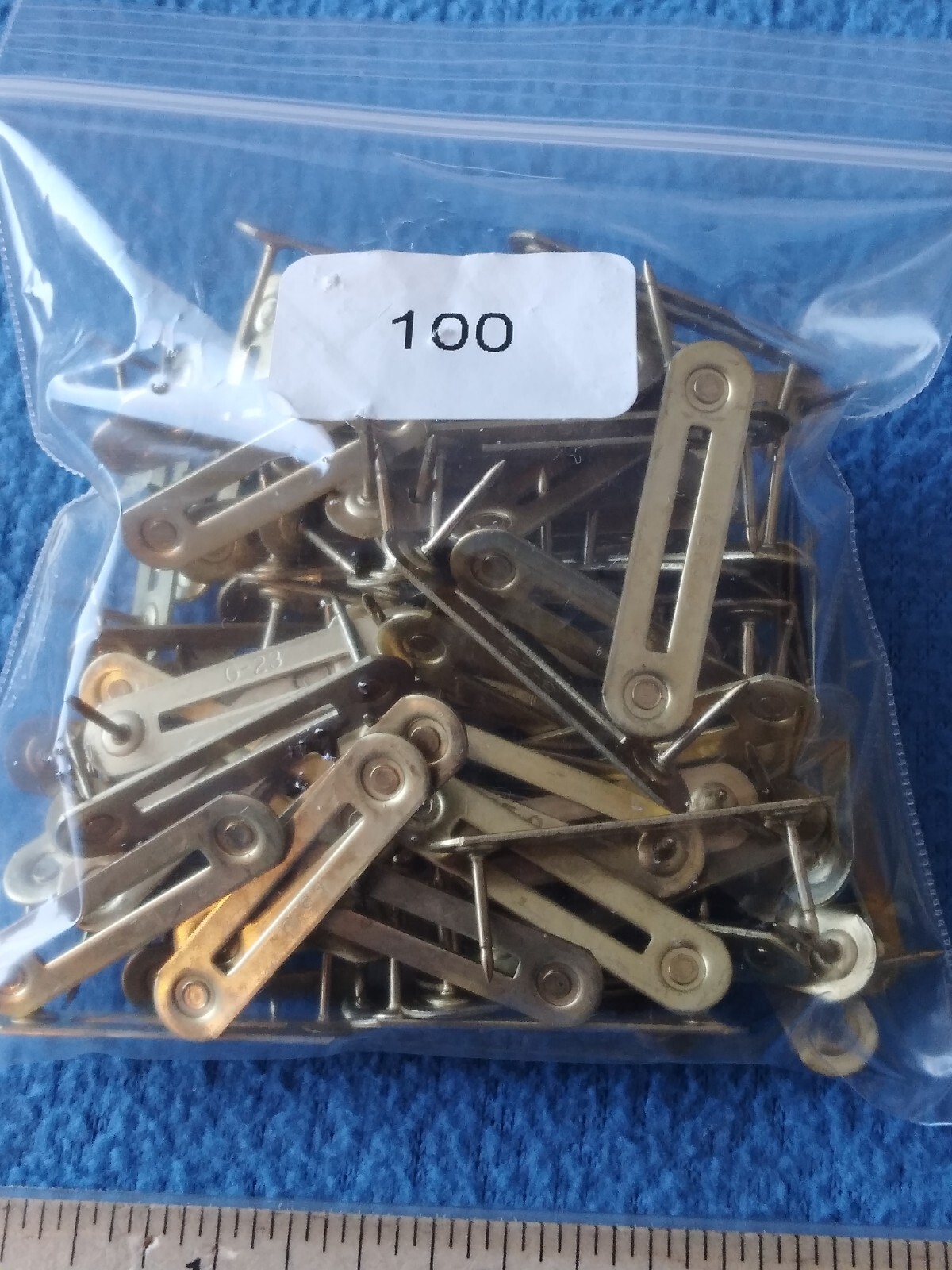 LOT OF 100 - U.S. RIBBON MOUNTING BAR: BASE BAR - BRASS, WITH CLUTCH ...