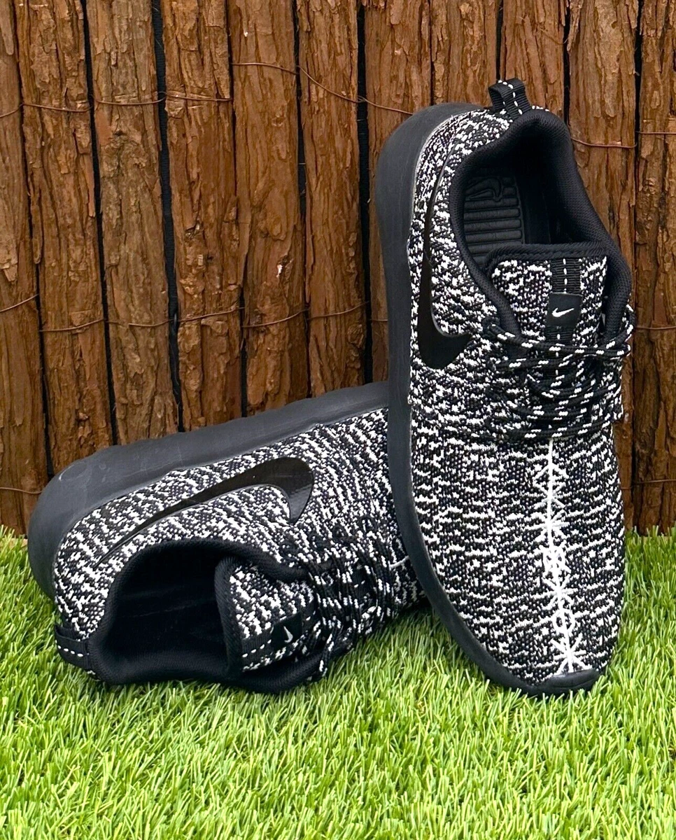 Nike Roshe Run running shoes sneakers US 7 UK 6 EUR 40 25cm