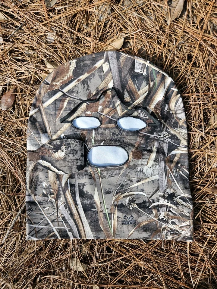 Camouflage Facemask - Image 2 of 3