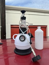 Ares 18051-4-liter Manual Brake Fluid Pressure Bleeder - Makes Brake Fluid Chang Ares 18051-4-liter Manual Brake Fluid Pressure Bleeder - Makes Brake Fluid Chang