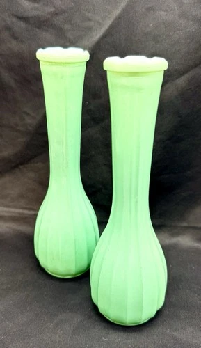 Vintage CLG CO Mint Green Ribbed Cased Milk Glass Bud Vase Set 2 Carr-Lowrey 8.5