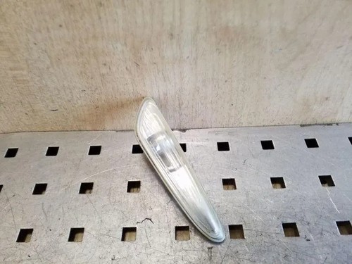 BMW X3 E83 Kotflügelblinker vorne rechts 2.0 Diesel 110kw 2004 26085304