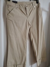 banana republiccrop Women 23" Inseam Beige Pants Women Sz 2 Blemishes