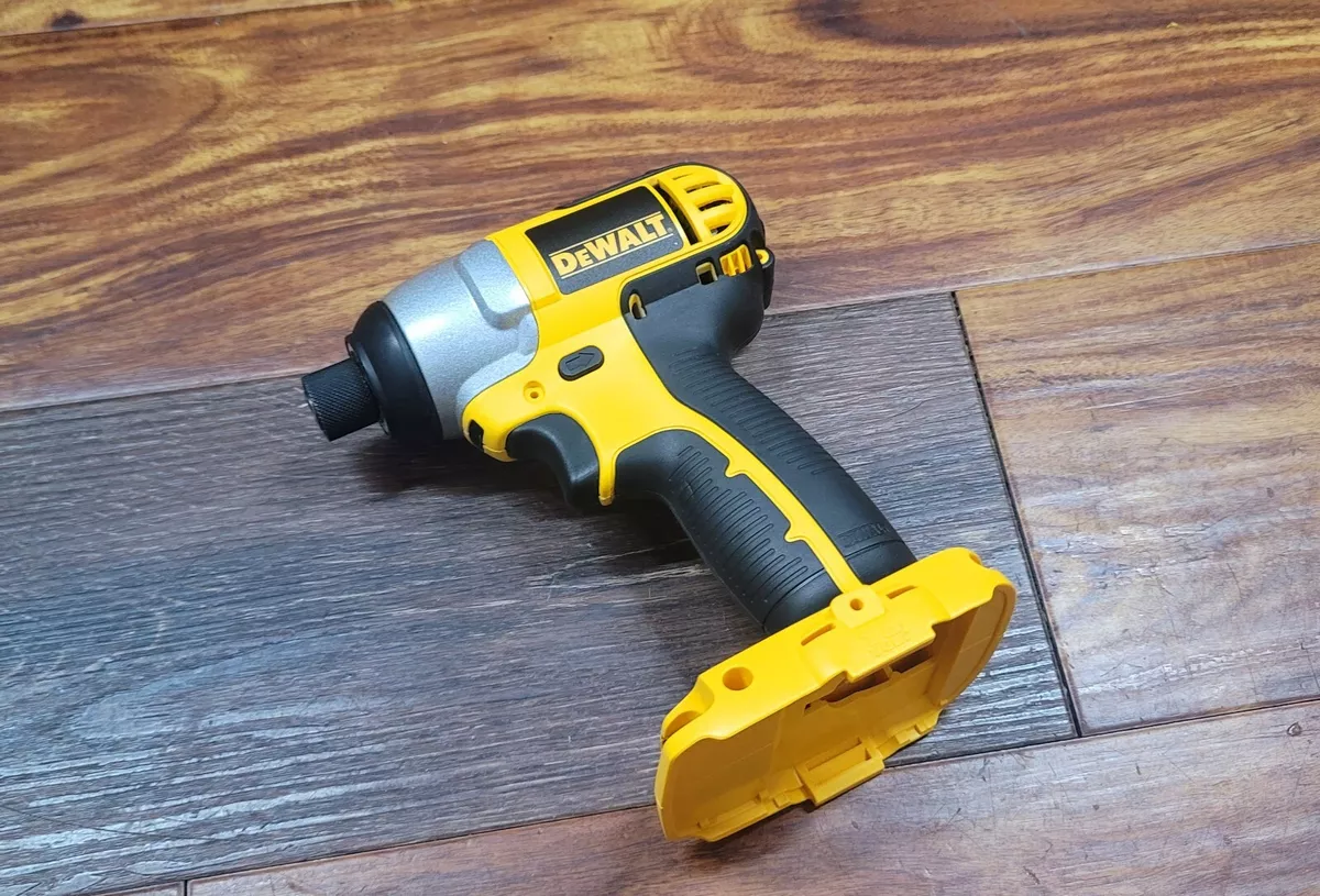 Dewalt dcf826 sale