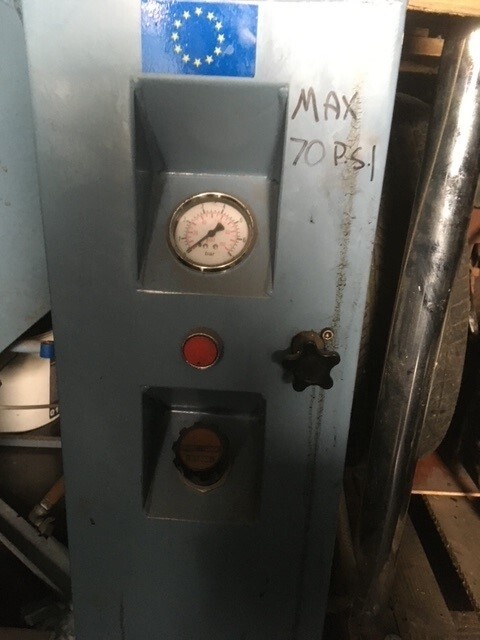 Picture 5 of 6