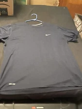 Nike Men's T-Shirt Athletic Logo Swoosh Printed Active Short Sleeve Tee XL