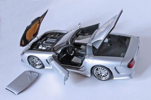1998 (AUTOart) Silver Callaway C12 Super Car 1:18 Die Cast-Unopened Box - Picture 12 of 21