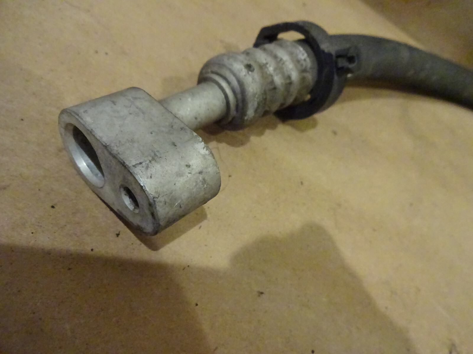 Maserati Quattroporte 05-07..AC Pipe Compressor To Condensor P/N 67574400