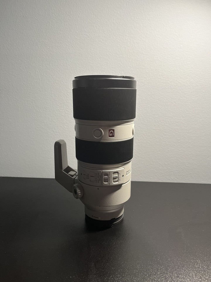 Sony FE 70200mm F2.8 GM OSS II FullFrame BROKEN BUT FIXABLE WONT ZOOM