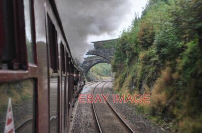 PHOTO  TWO OVERBRIDGES SCOTS GUARDSMAN PULLS THE TRAIN UP THE INCLINE OVER THE S
