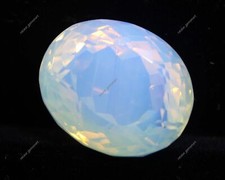 Natürlicher zertifizierter Feueropal 67 kt Äthiopien Ovalschliff behandelter ...