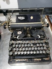 Rare 1912 Antique Royal No.5 Flatbed Staircase Typewriter (needs springs) thumbnail