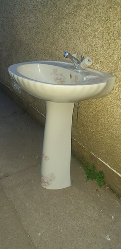 Retro 1980s and 1990s Balterley Shell Satsuma pedestal basin 1 tap champagne - Picture 6 of 7