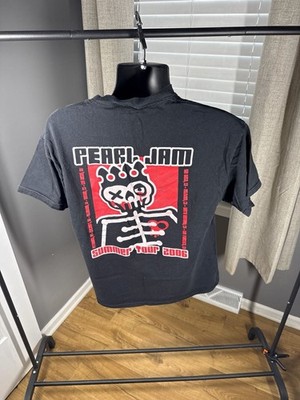 Vintage 2006 Pearl Jam Summer Tour Concert T-Shirt - Skeleton