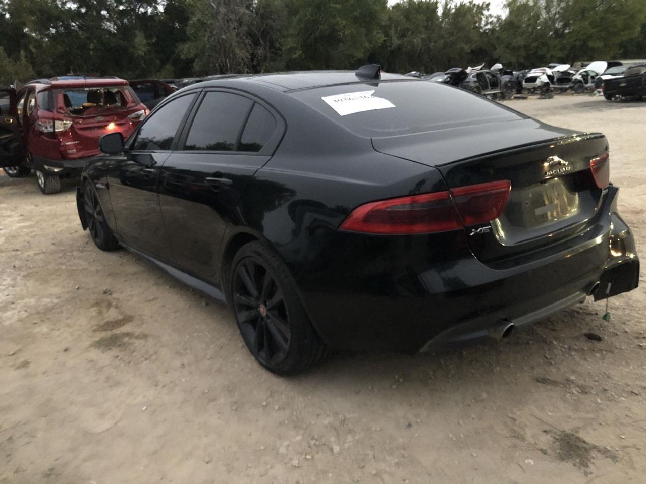 17-19 Jaguar XE Passenger Front Knee Airbag RWD No Adaptive Suspension 904848