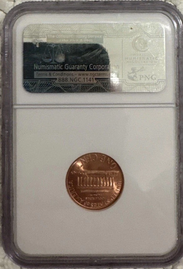 2000 Close "AM" Cent Coin. MS 66 RD. - Image 2 of 2