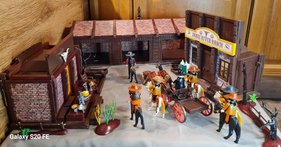 PLAYMOBIL CUSTOM SNAKE RIVER RANCH MIT LICHT UNIKAT - Bild 2 von 4