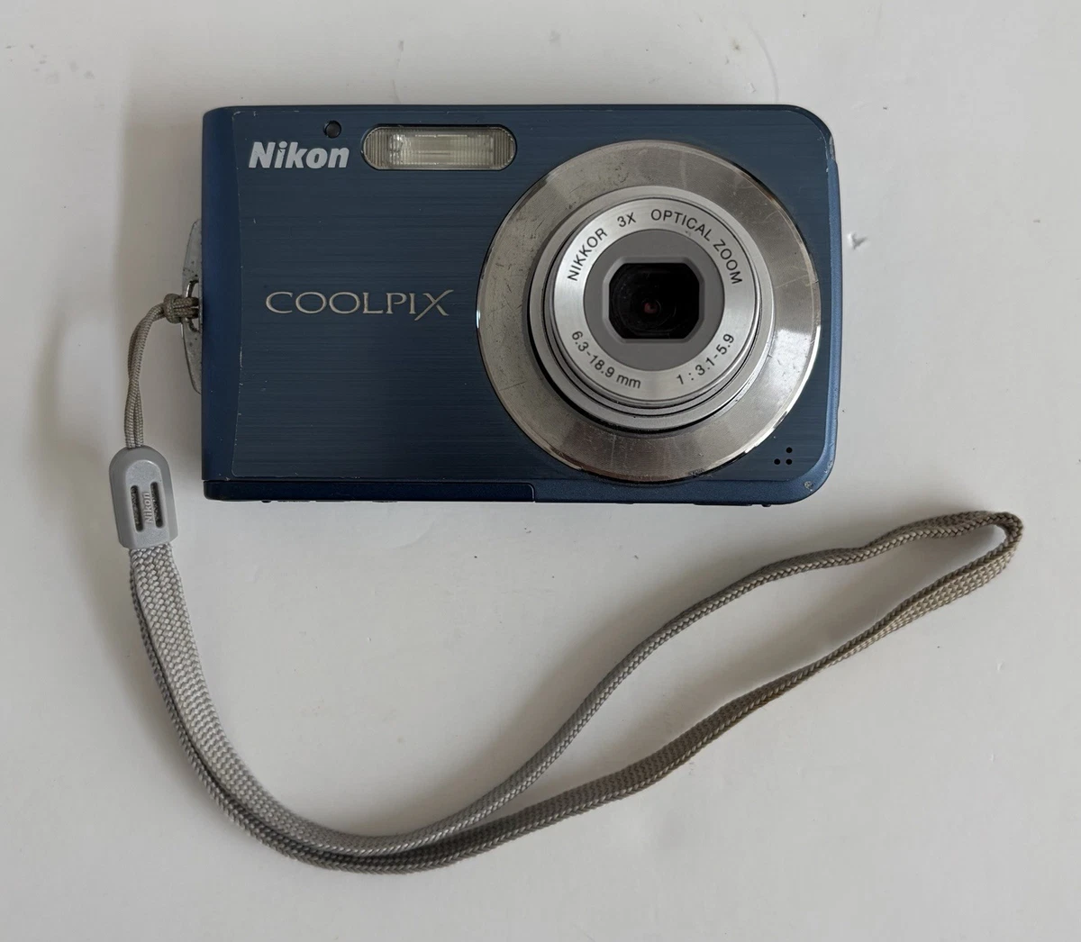 Nikon COOLPIX Digital Cameras 8-9.9 MP Maximum Resolution for Sale