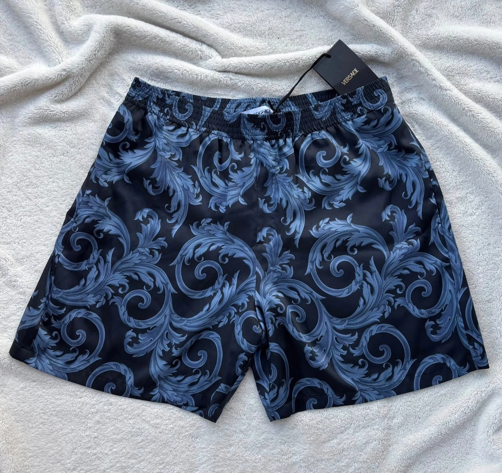 Versace — Versace Navy/Black Baroque Leaf Print Shorts - Authentic - Brand New