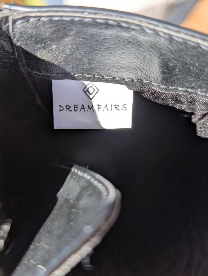 Dream Pairs Women’s Black Combat Boots Size 8.5 – Lace-Up, Side Zipper - Image 3 of 4