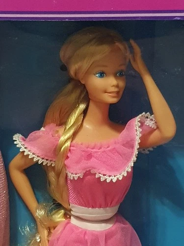 NIB Vintage 1982 Twirly Curls Barbie Gift Set #4097