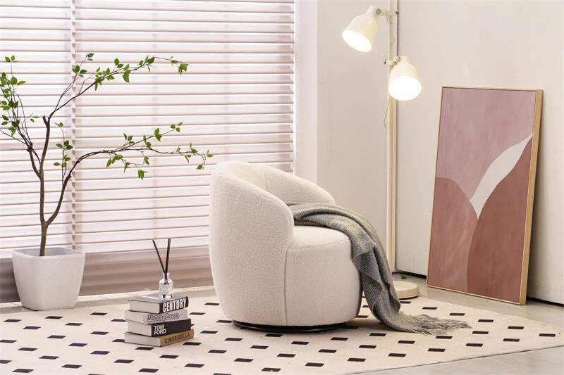 Sillón giratorio de tela de peluche blanco con anillo de metal Foto 3 de 4