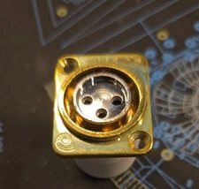 Cardas GOLD CM 3 pole female XLR receptacle, grounding connector ($45 MSRP)