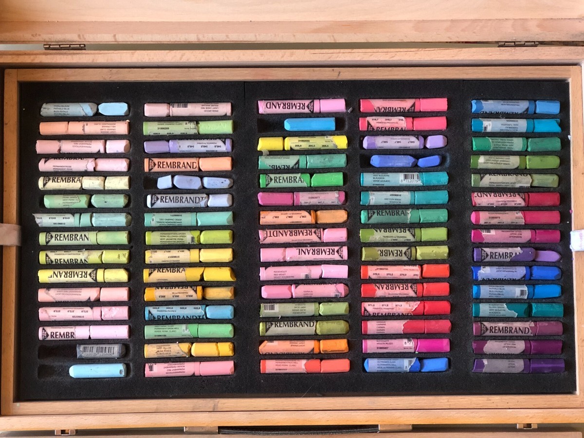Rembrandt Soft Pastel Set - Set of 150, Assorted Colors, Wood Box
