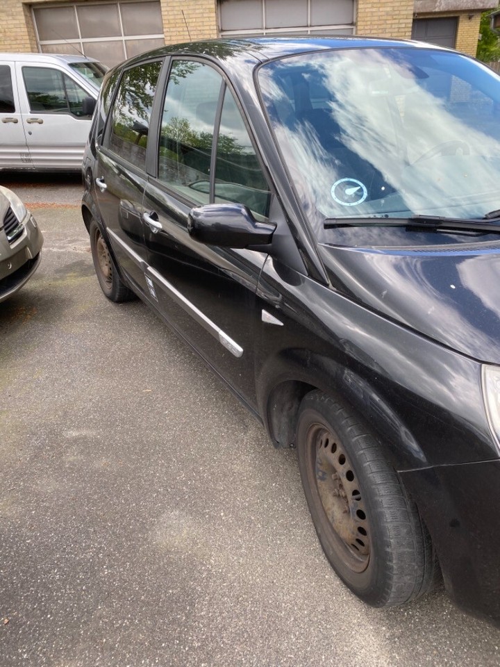 Renault grand scenic ii