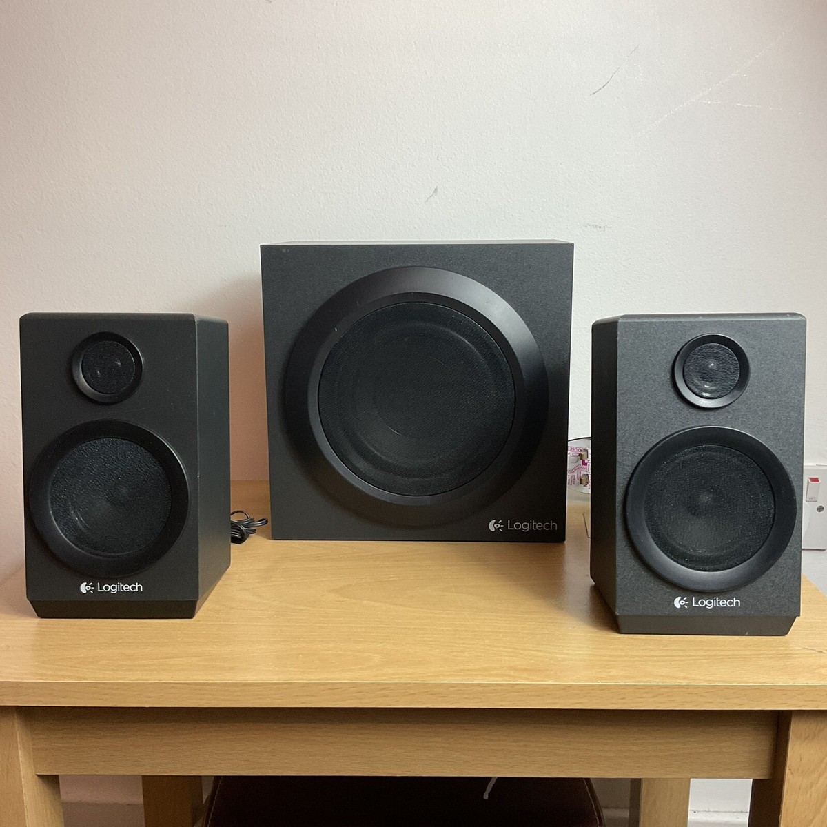 Subwoofer Trust Tytan Vs Logitech Z333 Z333 Price Logitech Z407