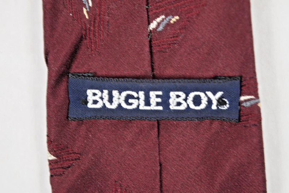Neck Tie VTG Bugle Boy 80s New Wave Maroon Silk Brocade with White 55" x 2.5" - Image 4 of 4