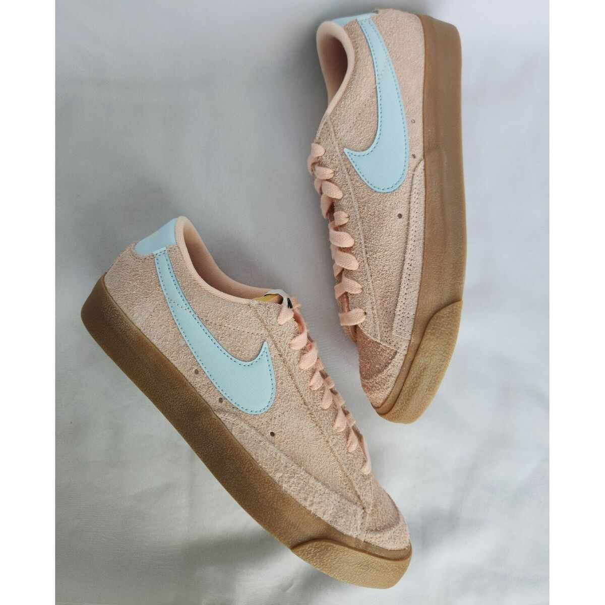 10 WOMEN'S NIKE BLAZER LOW 77 VINTAGE FQ8060-800 CRIMSON 10 WOMEN'S NIKE BLAZER LOW 77 VINTAGE FQ8060-800 CRIMSON