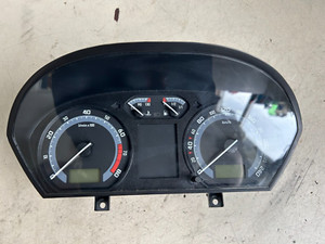 Skoda Fabia 6Y 2.0 85kW 2004 Tacho Kombiinstrument 6Y0920871B