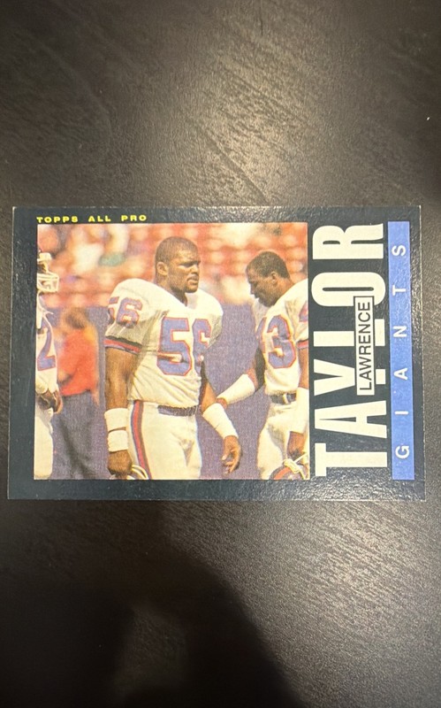 1985 Topps - Lawrence Taylor #124 