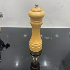 Chef Specialties Wooden Pepper Mill Hardwood Adjustable Stainless Steel Grinder 