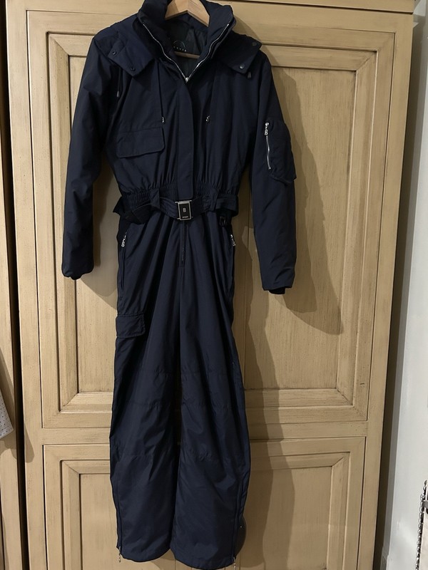 bogner Sport Women’s Vintage Navy Ski Suit Mint Condition Size 10