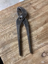 Petite Pince Multiprise Peugeot Frères 