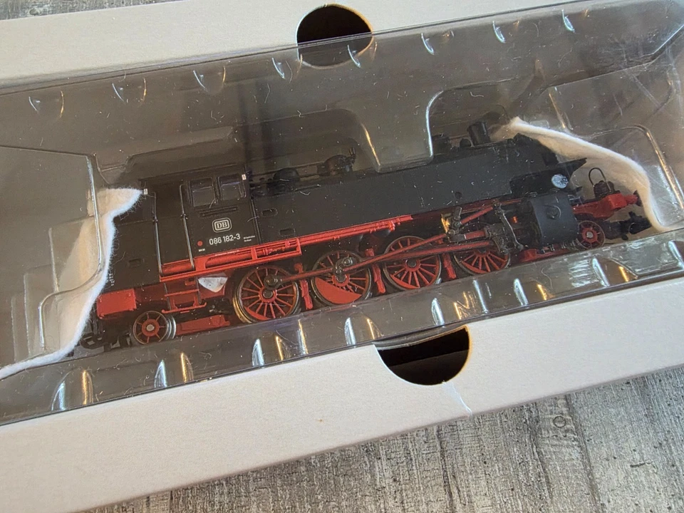 Märklin 37862-02 - Dampflokomotive BR8 - Digital - Sehr  Guter Zustand - S048-13 - Bild 2 von 4