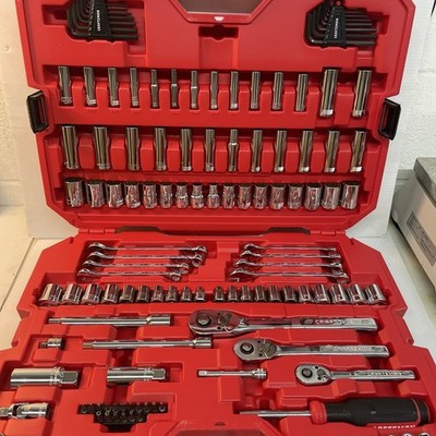 CRAFTSMAN Mechanics Tool Set, SAE / Metric, 135-Piece (CMMT12024) - Pre Owned