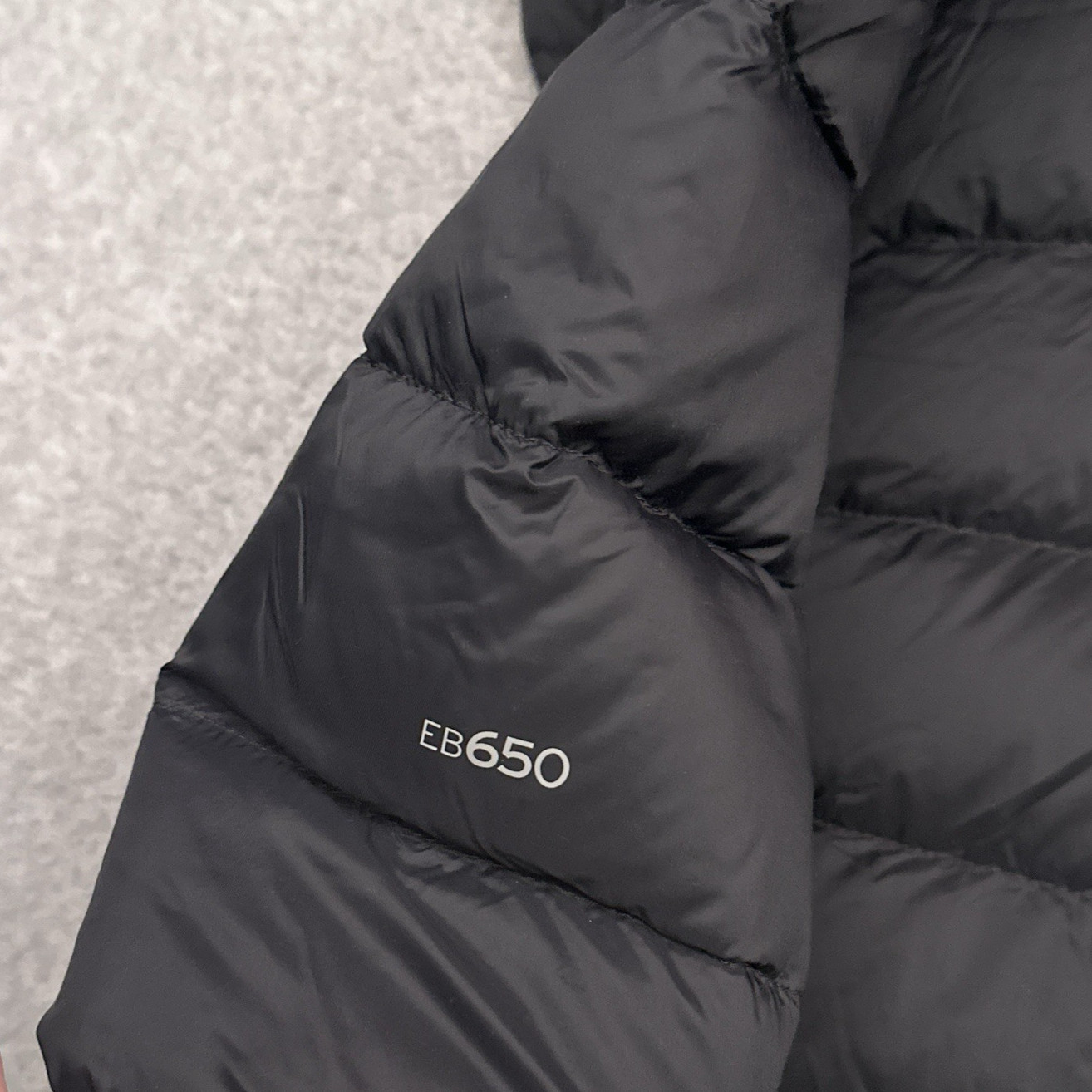 Eddie Bauer Microlight Packable Down Puffer Jacke… - image 6