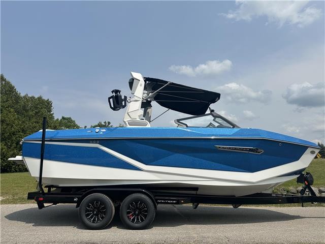 2025 Nautique G23  Masters Blue Metal Flake