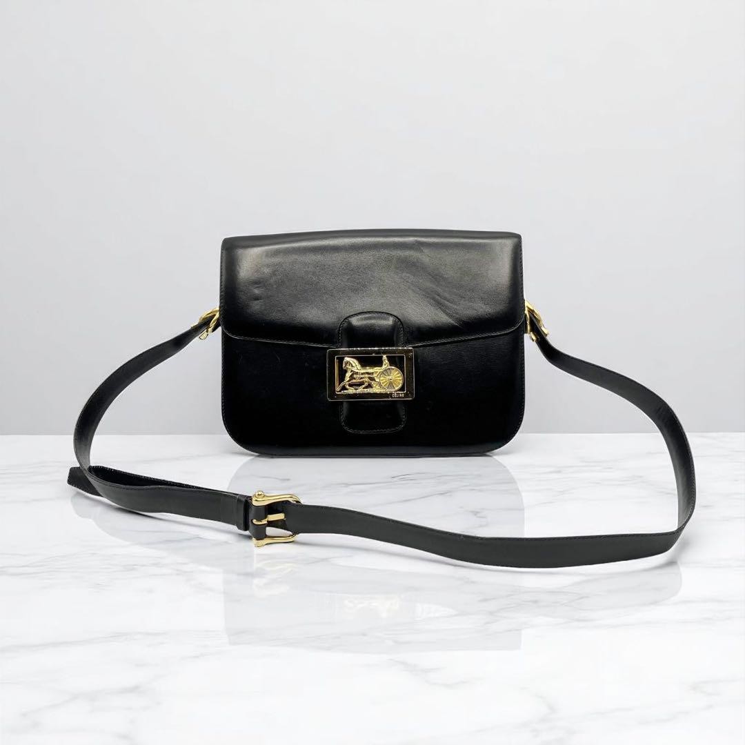 Celine Black Leather Shoulder Bag Authentic G0703371