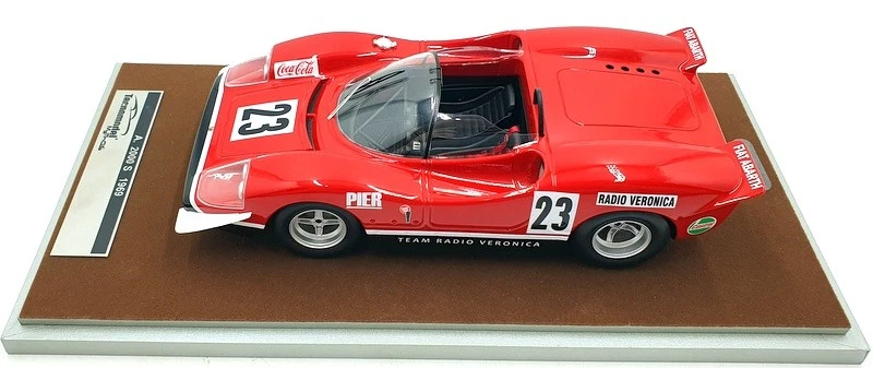 Tecnomodel escala 1/18 TM18-58B - Abarth 2000 S 1969 Silverstone #23 Swart - Imagem 2 de 4