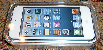 iPod touch16ギガ BRAND NEW Apple iPod touch 5th Generation Blue (64 GB) MD718LL/A