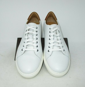 magnanni white sneakers