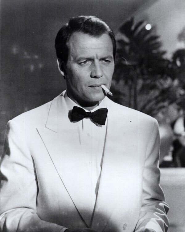 David Soul in white tux smoking cigarette 1983 TV series Casablanca 8x10  photo