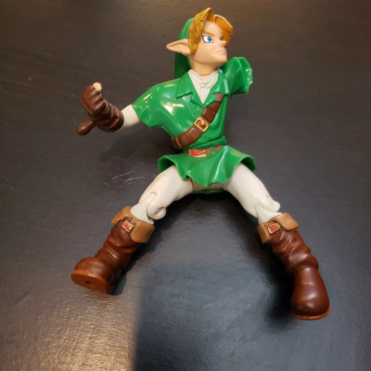 Legend Of Zelda Ocarina of Time Link Figure Nintendo Power 2002