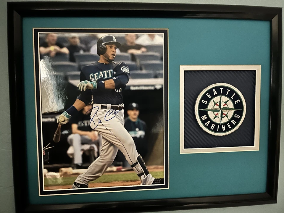 Robinson Cano 12X16 Matted Autograph 8X10 Photo Yankees Mariners All Star - Image 2 of 4