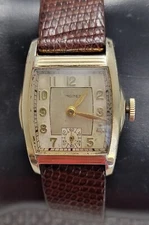 1940's LONGINES 10KGF Ca.10L Fancy Case 17 Jewels Manual Wind Men's Watch 